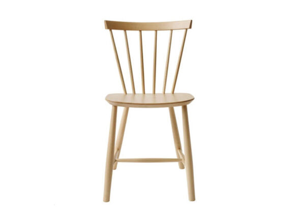j46 chair – lacquered beech 19