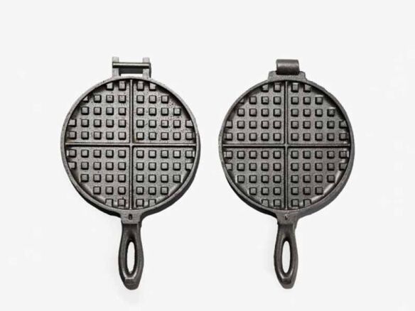 rome industries old fashioned waffle iron   1 584x438