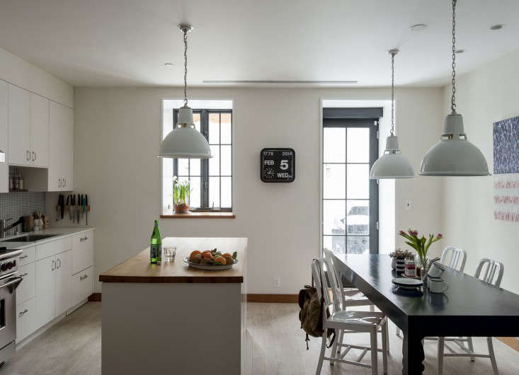 BeforeandAfter:ACobbleHillKitchenMakeover-Remodelista