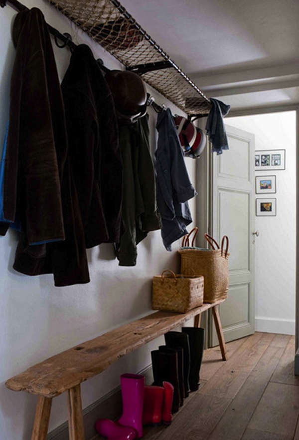 DesignSleuth:NetEntrywayShelf-Remodelista