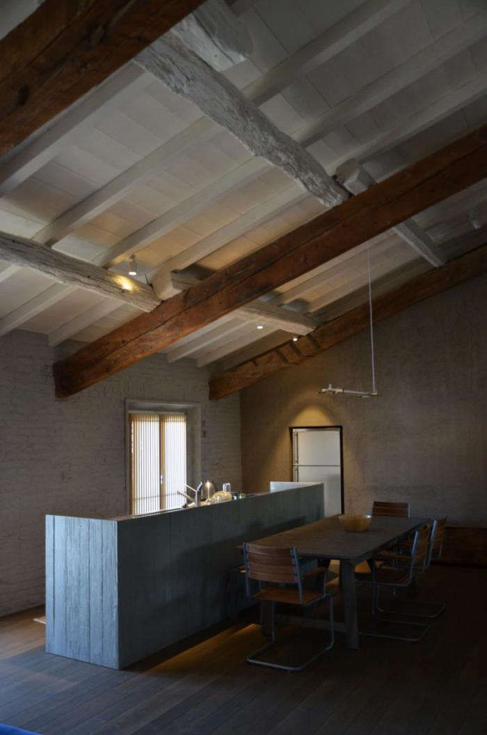 AMoodyLoftinMantova-Remodelista