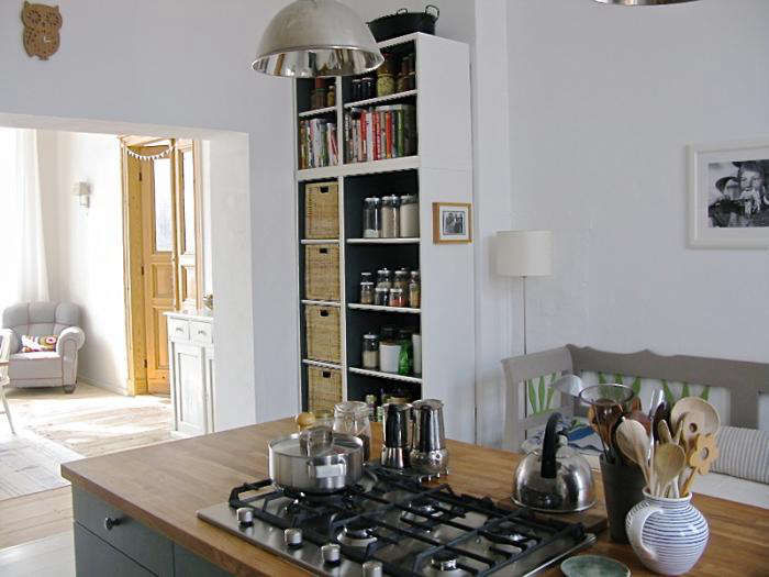 DIY:DramaticKitchenShelvesonaDime-Remodelista