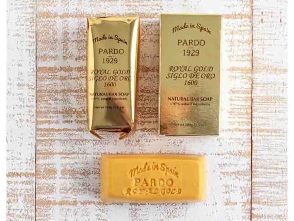 royal gold soap real fabrica espanola   1 584x438