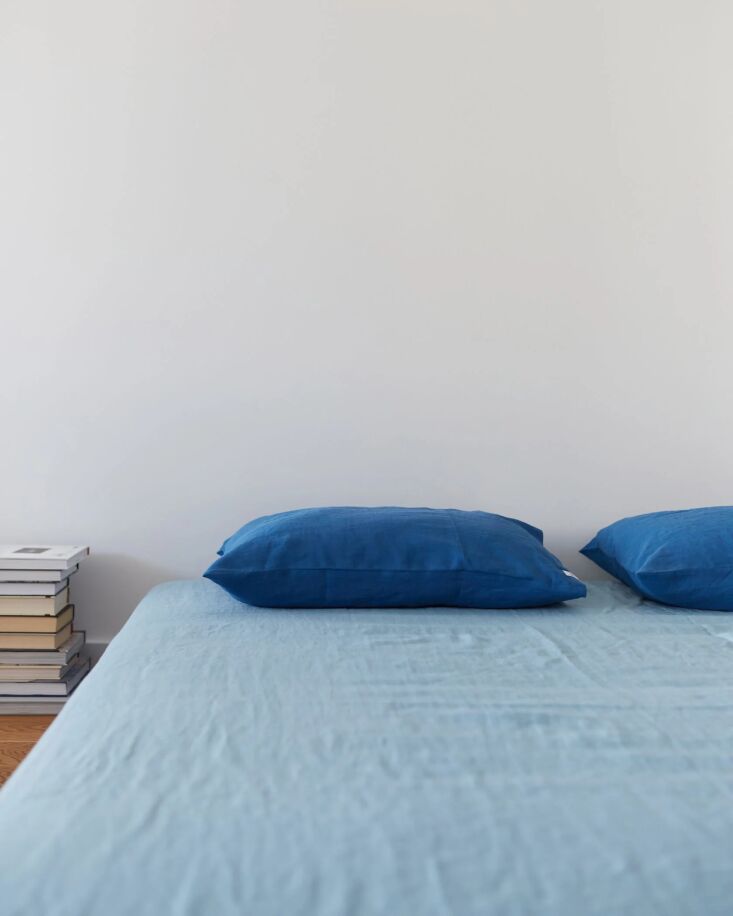 go monochrome or mix and match: sheets in teal waves and pillowcases in pacific. 14
