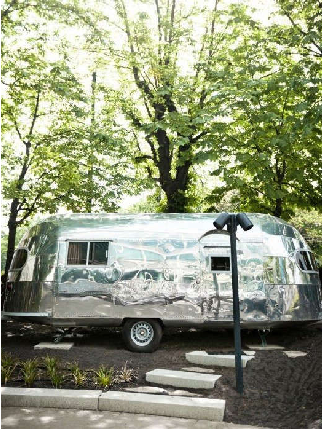 Luxe Urban Camping: The Hotel Daniel Airstream in Vienna – Gardenista Web Story