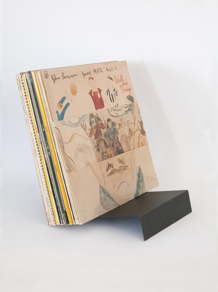 lp stand in black from upton 20