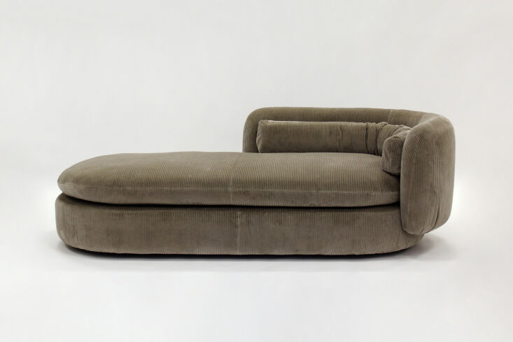 another style designed by philippe malouin for scp, the group chaise, shown in  22