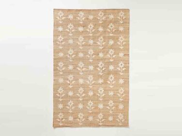 HighLow Tulip Rugs for Spring portrait 5