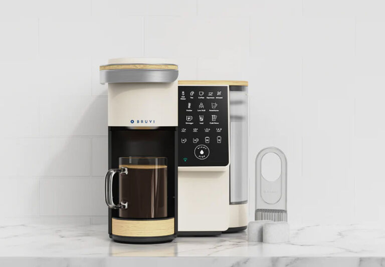 10 Easy Pieces: Good-Looking Countertop Coffee Makers