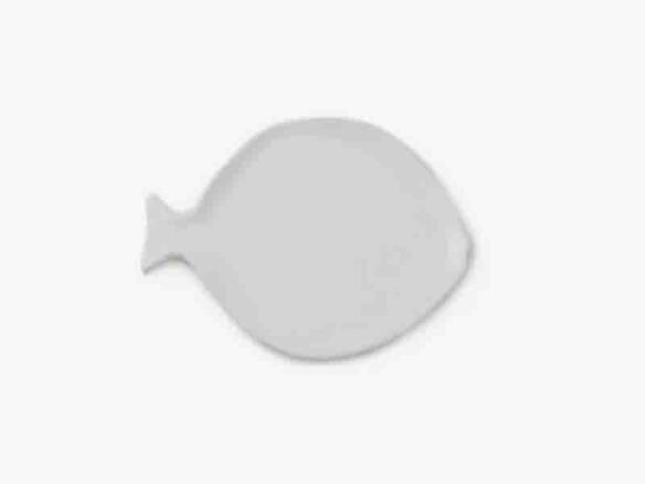 enza fasano lorenzo fish plate small white porta   1 584x438
