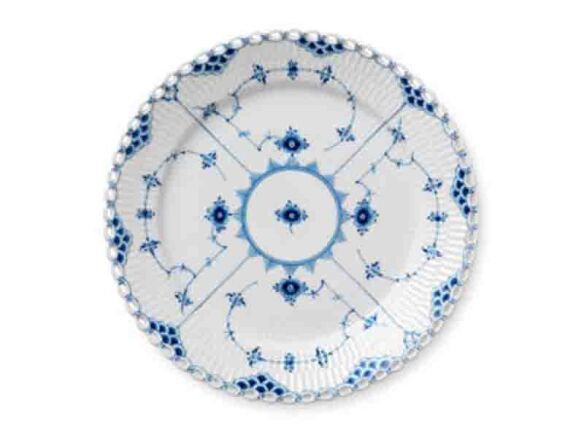 blue fluted full lace plate 13