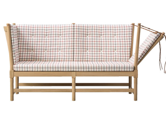 spoke back sofa 16