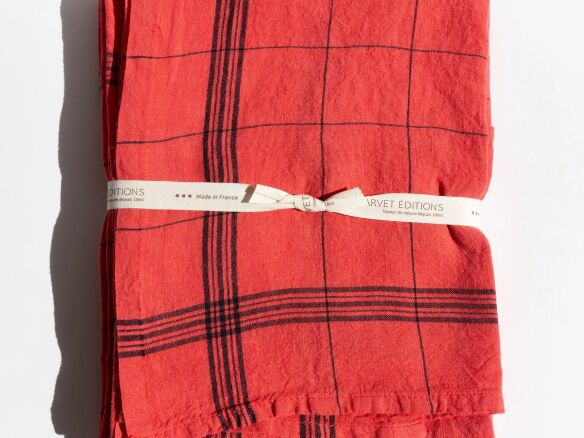 bistro tea towel in red 12