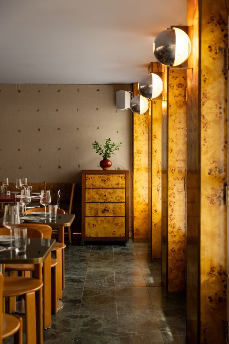 above: the next trend on the horizon? burl wood. stay tuned—we predict we’l 25