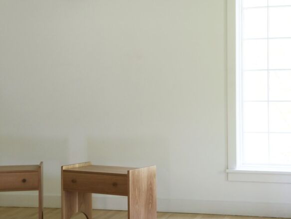 shaker side table 10