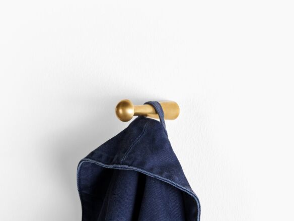 van cronenburg bronze shaker peg 10