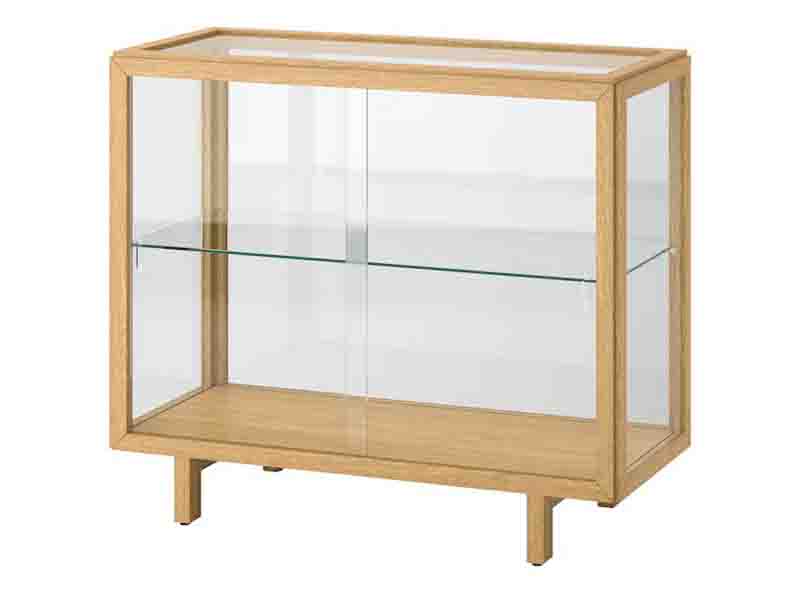 stockholm-2025-glass-door-