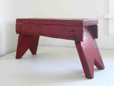 Steal This Look A Summery CampStyle Bedroom on Shelter Island portrait 9