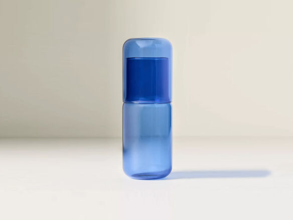 gry mattr tinted glass carafe se 7