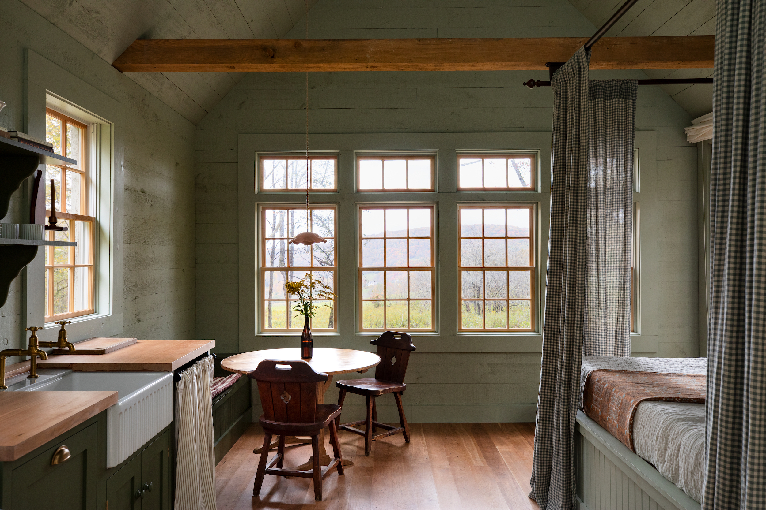 "An Air of Magic": Scandi, Shaker, and Snug Lodgings in Bovina, New York - Remodelista