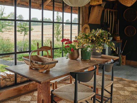 gardenista low impact garden mjolk caitlin atkinson  