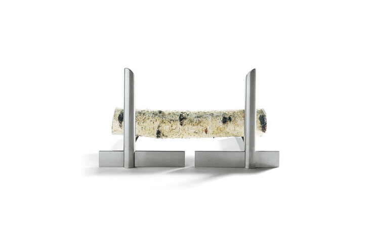 Plancha ST 18 de dos piezas de acero inoxidable diseñada en Alemania por Peter Maly