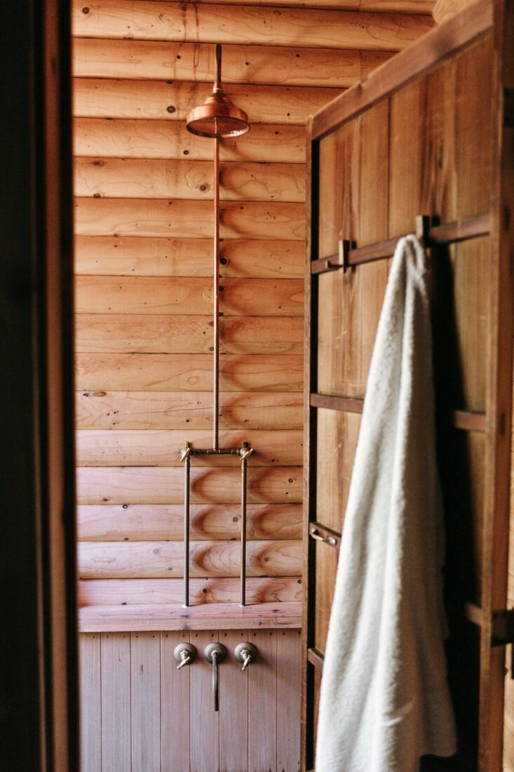 ane at little onsen cabins in hokkaido japan 11