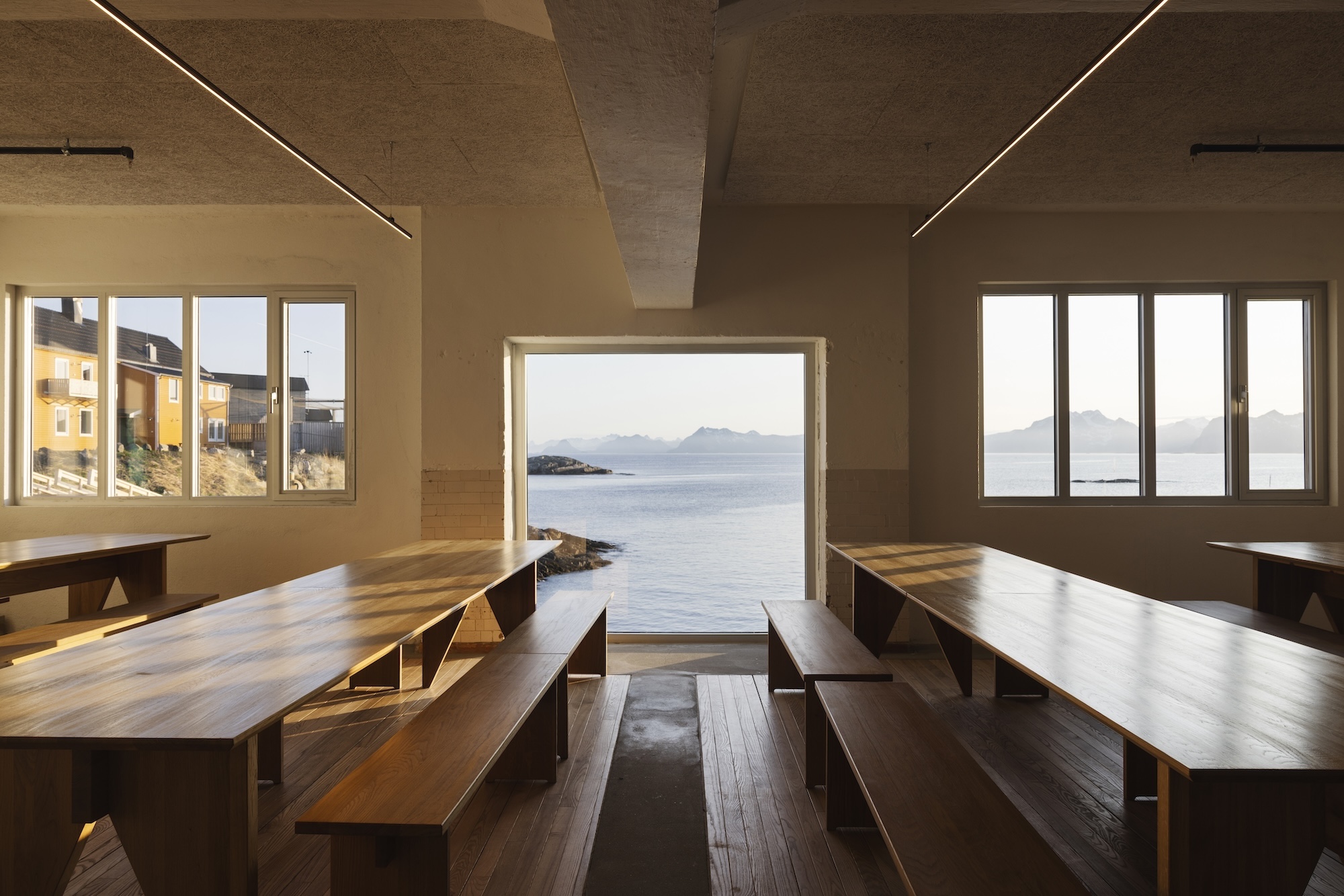 Current Obsessions: Leave a Light On - Remodelista