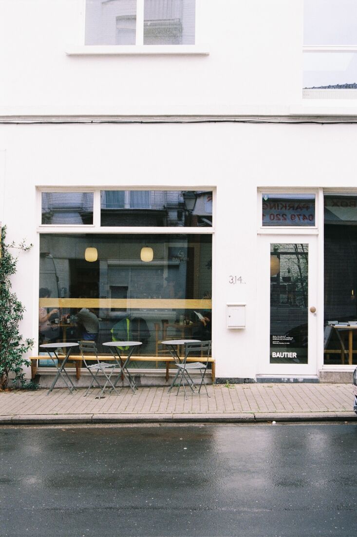 Bautier tiene su sede en un edificio industrial de 19\25 que solía ser el Edificio 17