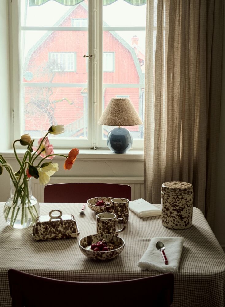 Vista de pantalla diseñada en rizo de mohair. Se muestra el portalámparas n.° 23