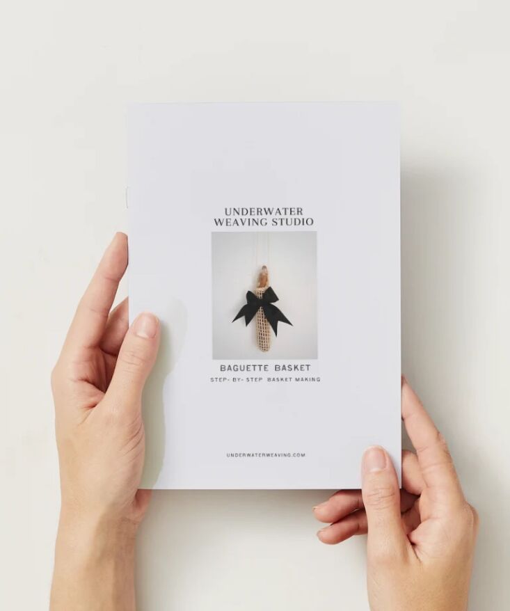 \2\20;Además de ser un transportador, las canastas también representan nutrición y cariño familiar. hacer 17