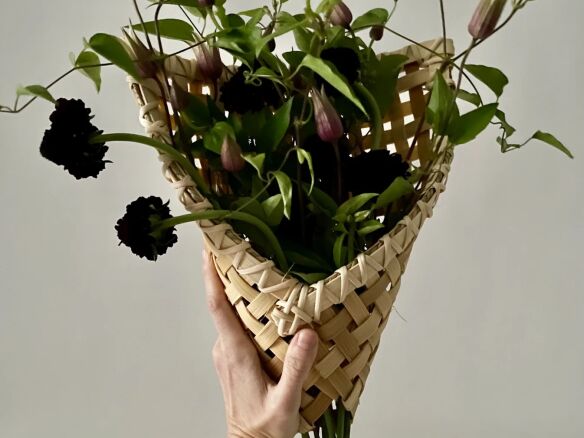 woven flower sleeve beginner basket weaving kit 14