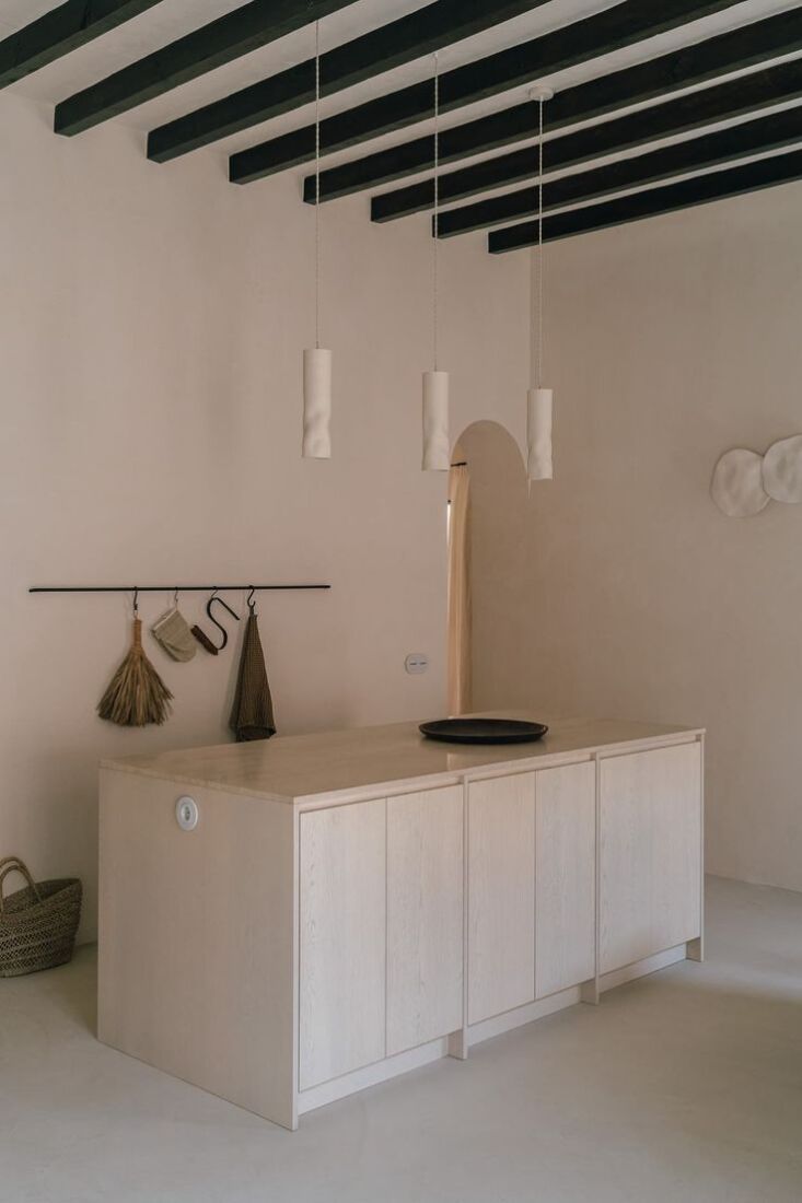 can a sol in palma de mallorca\2\17;s old town is a three bedroom, three 21