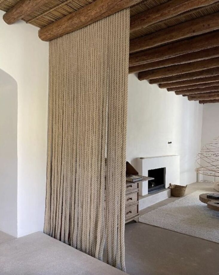 idal desing, another turkish etsy vendor specializing in rope designs, sells th 21