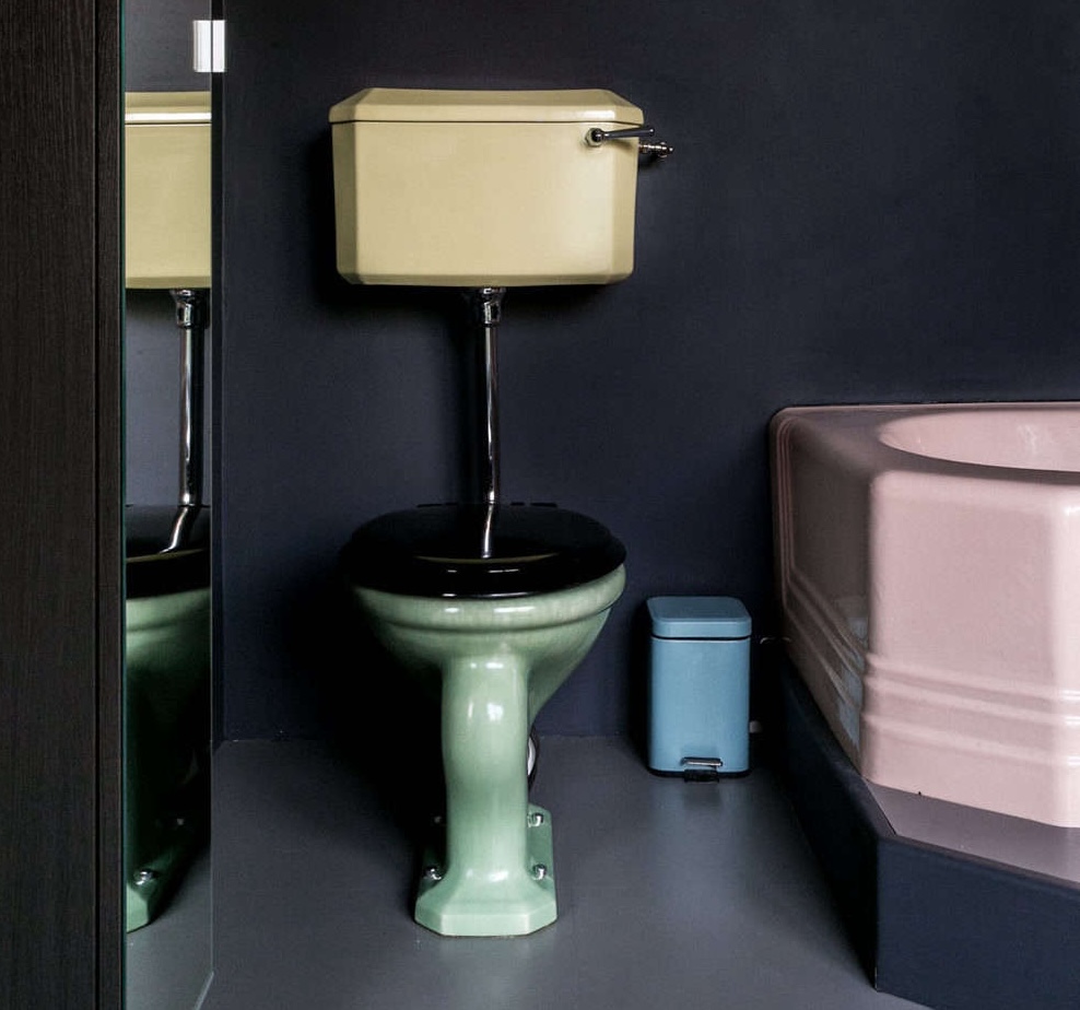 12 Bathrooms with Colorful Porcelain Sinks, Bathtubs, and Toilets