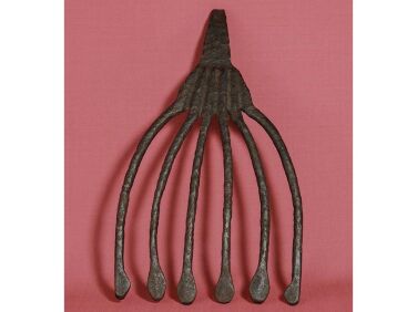 A Testing Ground for Objects Inside the Copenhagen Apartment of Kasia Sznajder and Fred Aartun of aarticles portrait 23