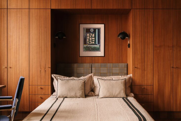 about her signature bed nooks: \2\20;this is the best way to fit closets 25