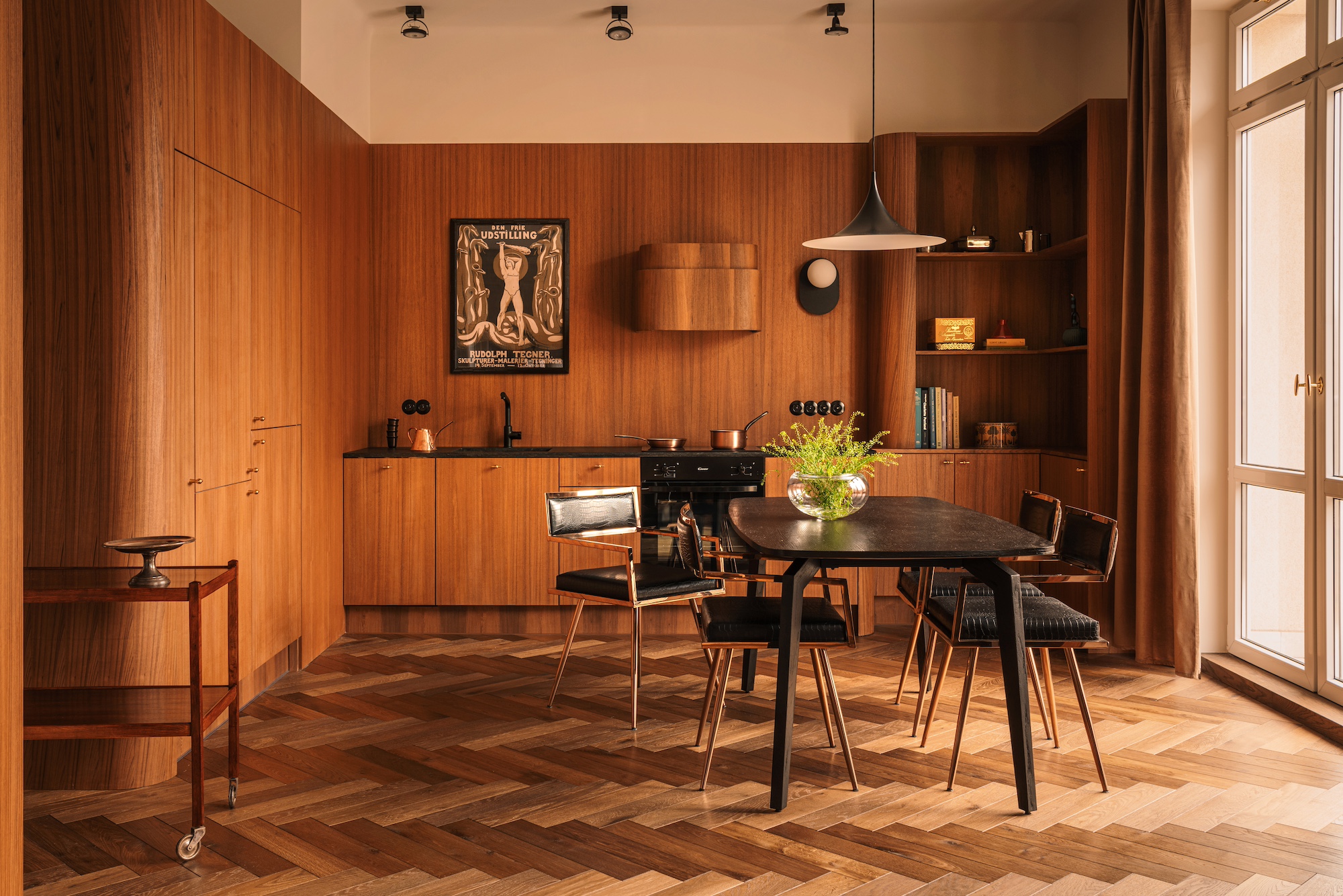 Bauhaus Beauty: A 1930s-Inspired Design for a 700-Square-Foot Pied-a-Terre in Warsaw - Remodelista