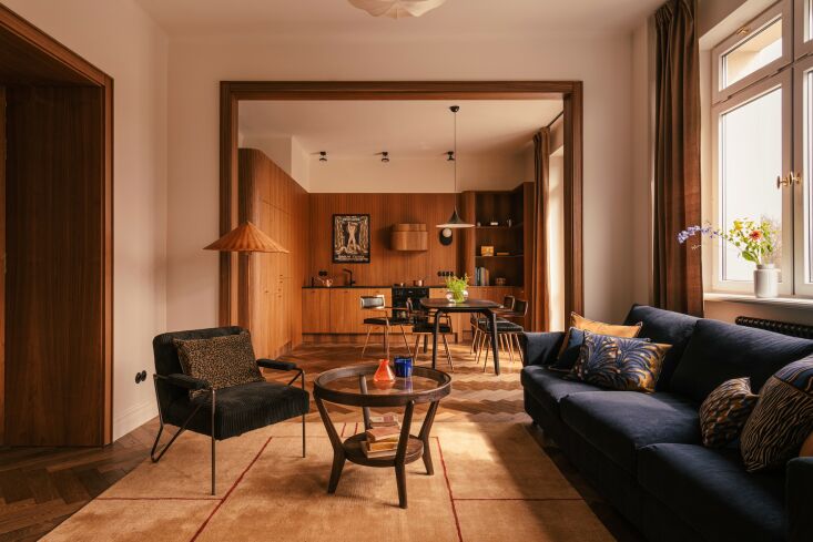 Este espacio de 64 m2 es ahora un sofisticado apartamento de un dormitorio. Entero 17