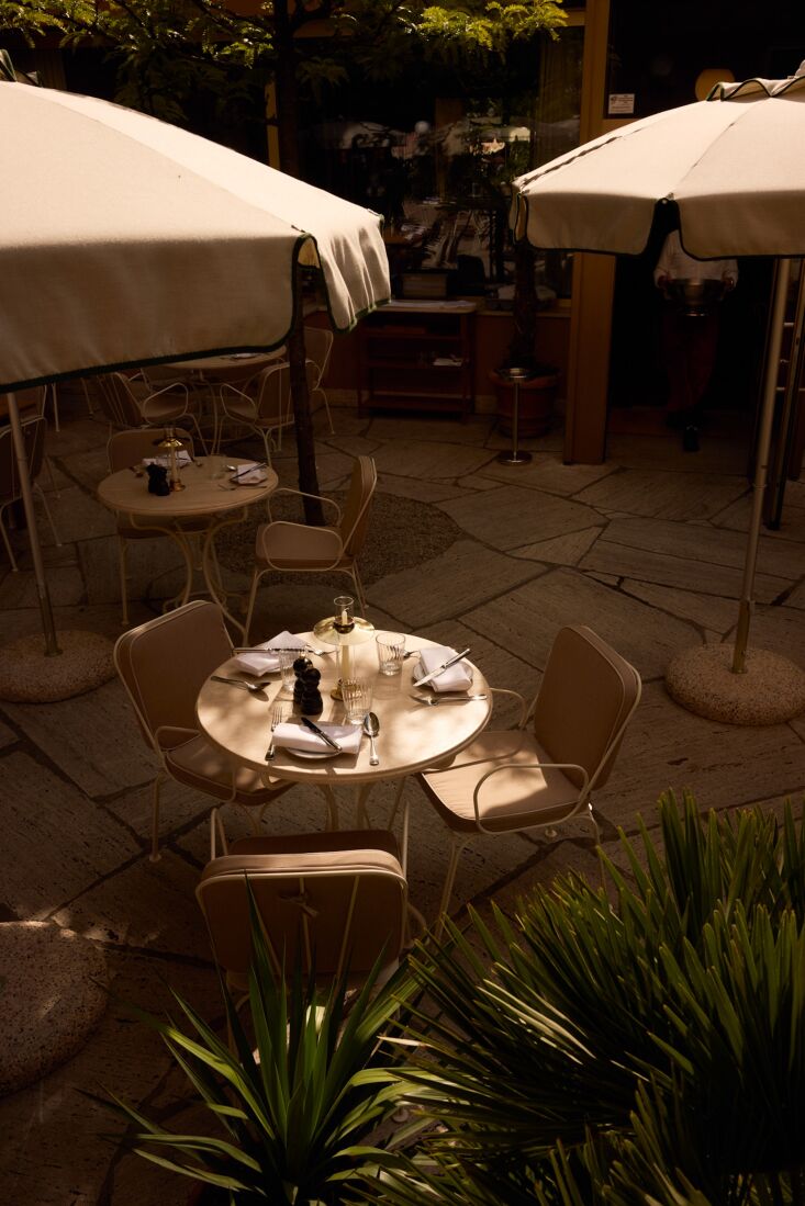 rather than opting for trend focused outdoor furniture, the designers integrate 36