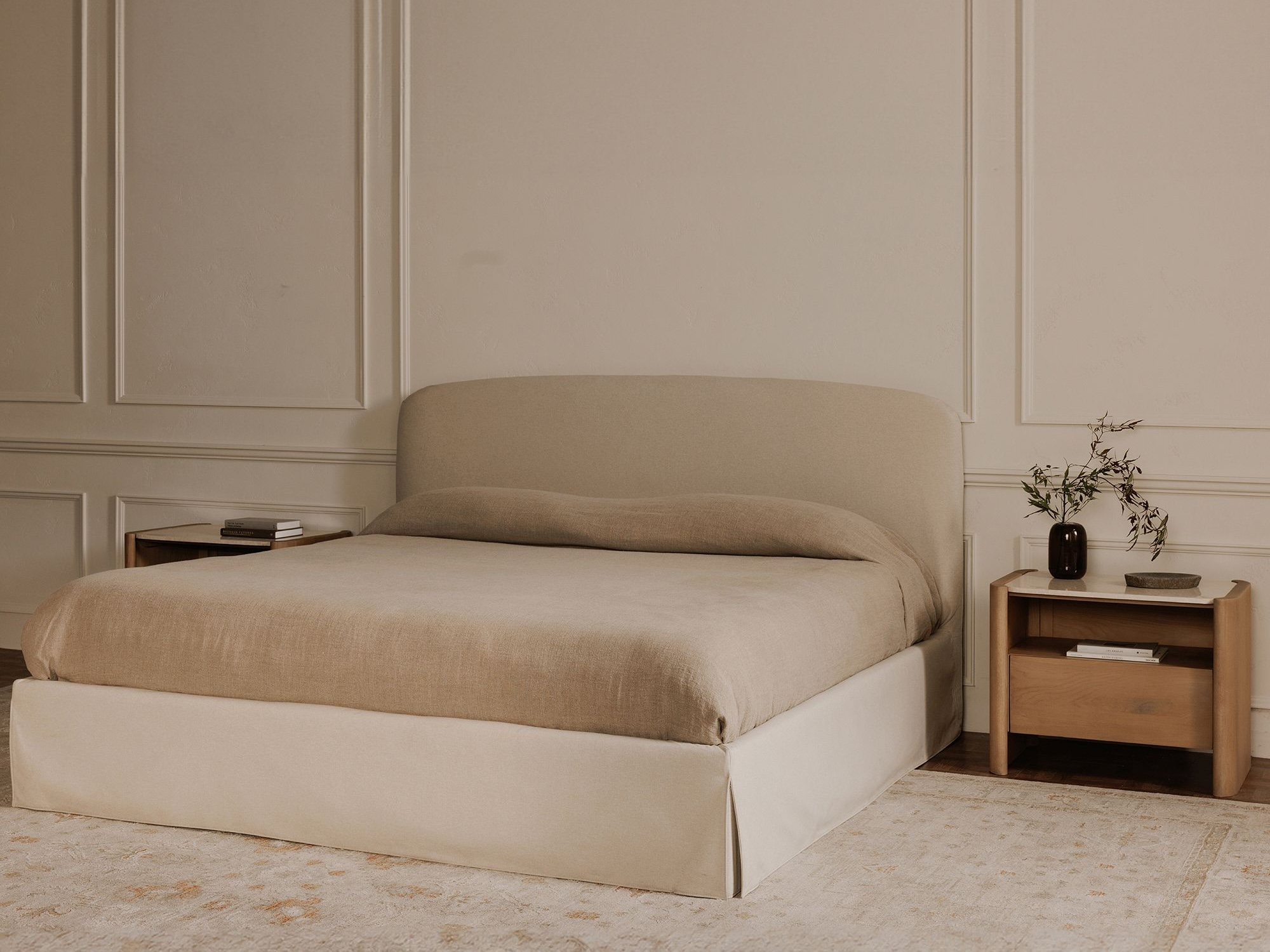 10 Easy Pieces: Upholstered Storage Beds - Remodelista