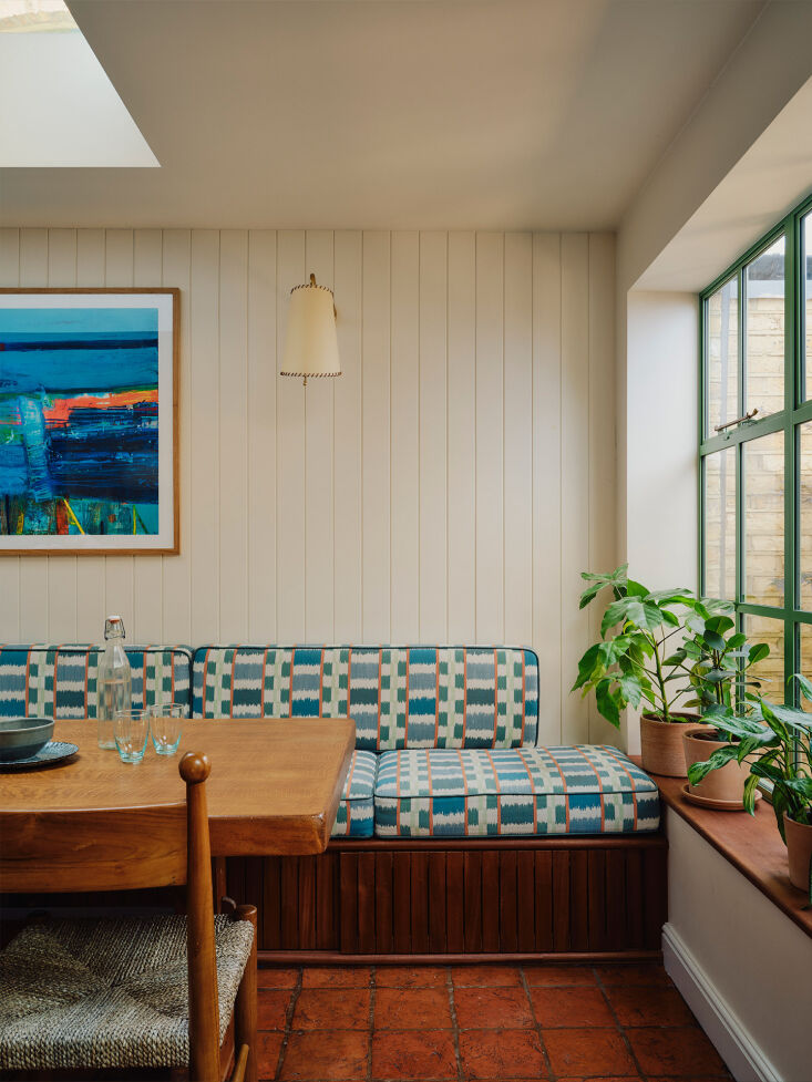 \2\20;the rear extension created the opportunity for a much more generou 21