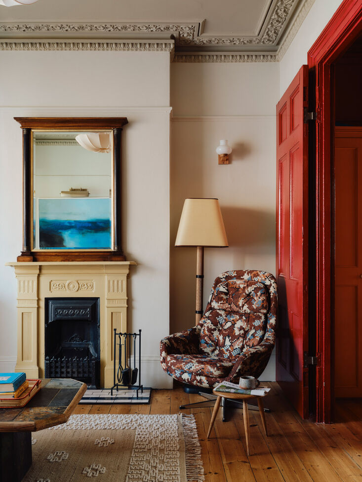 \2\20;usually there’s one strong move in a room and the rest supports  18