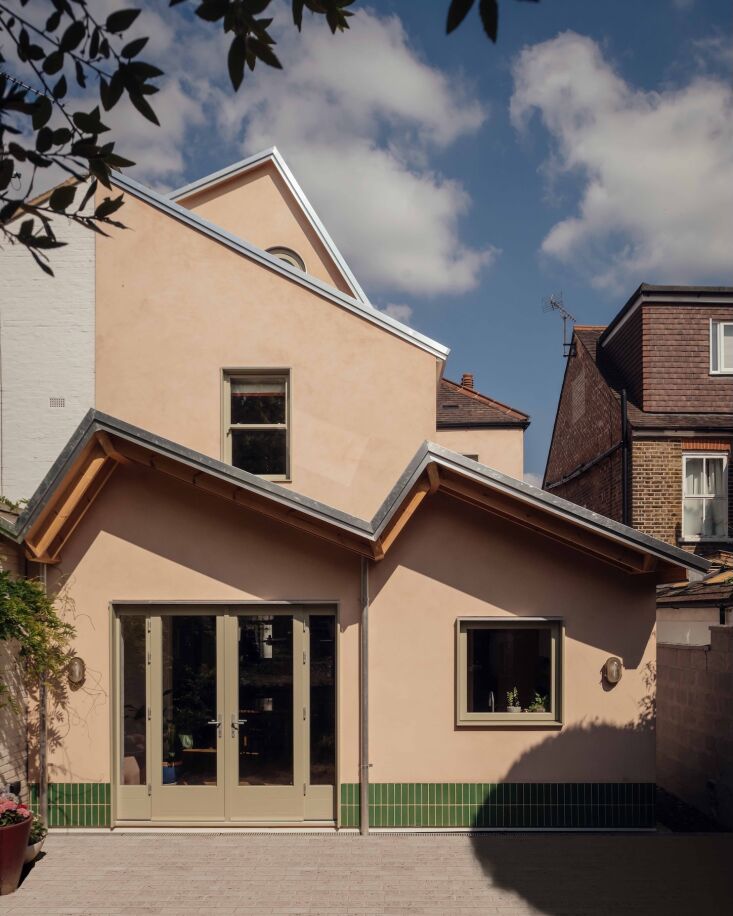 Arriba: las cosas giran y giran en la parte de atrás. Ampliación de varios pisos con nueva cocina19