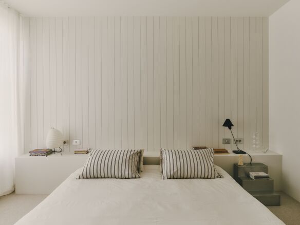 conti cert mitre bedroom2  