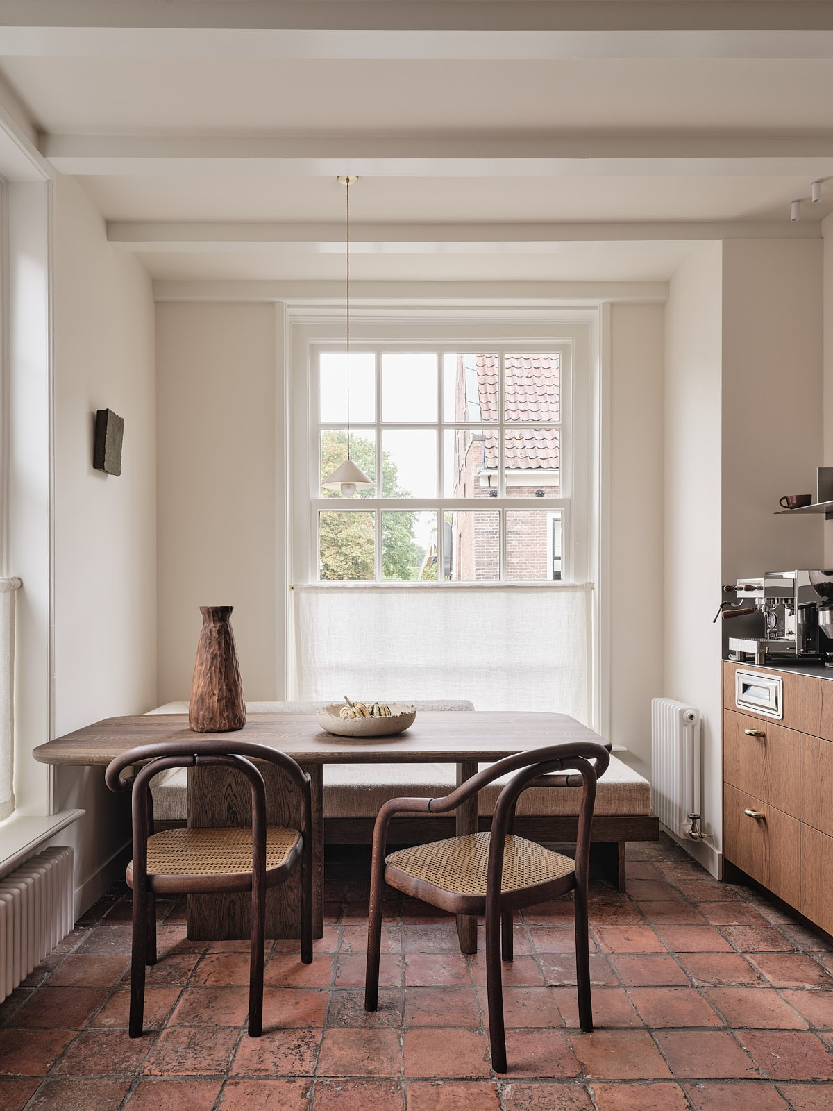 Kitchen of the Week: A Farmhouse Kitchen in Naarden Vesting, Netherlands