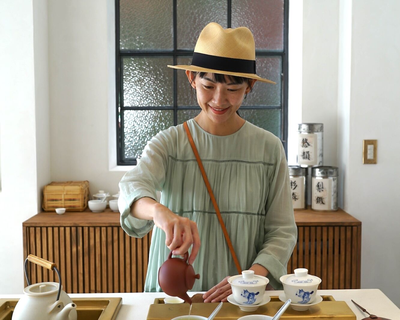 wolf tea da dao cheng owner 3b  