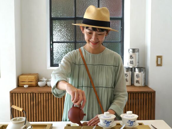 wolf tea da dao cheng owner 3b  