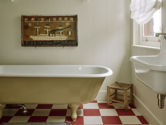 Remodelista Reconnaissance A SelfReferential Bath Mat for Kids and NonKids portrait 4