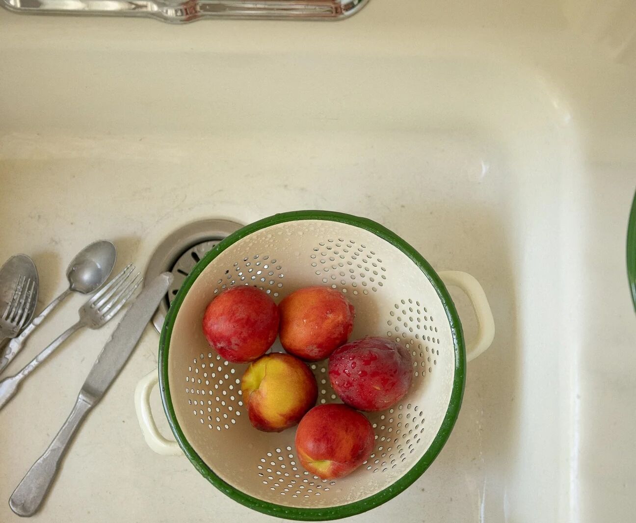 june enamel colander  